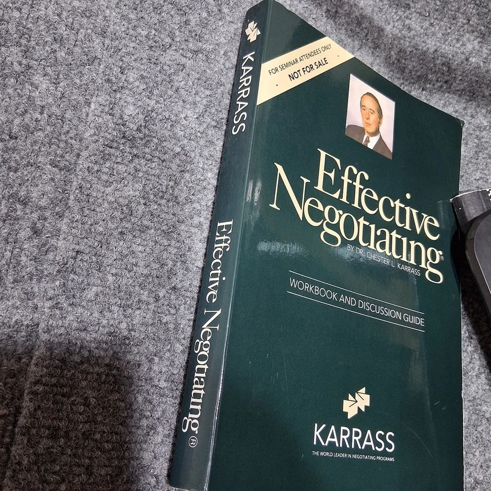 Effective Negotiating Workbook & Discussion Guide by Dr Chester‎ L Karrass 1995